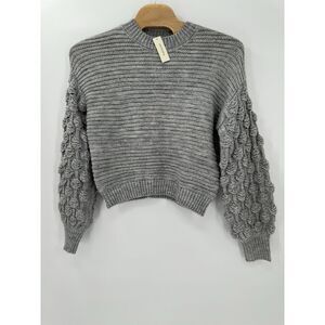 Francesca's Harper Heritage Gray Bubble‎ Sleeve Textured Sweater Size Large NEW
